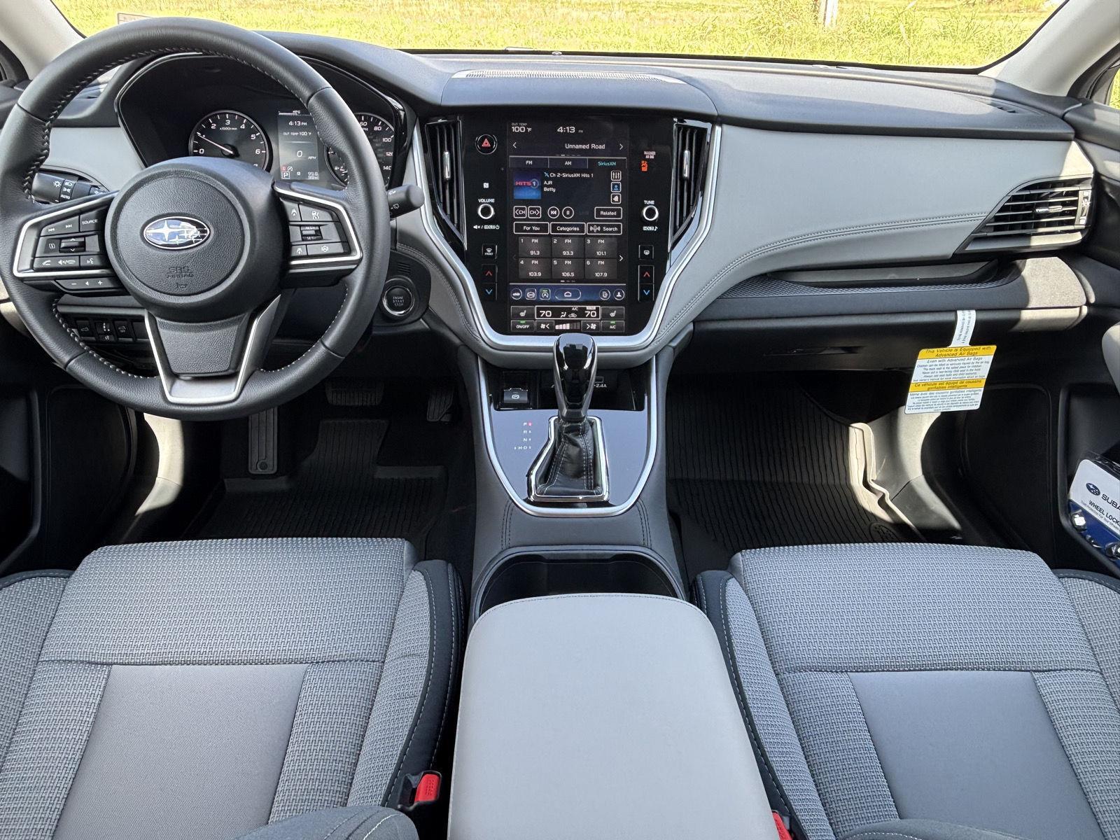 2025 Subaru Outback Premium photo 3