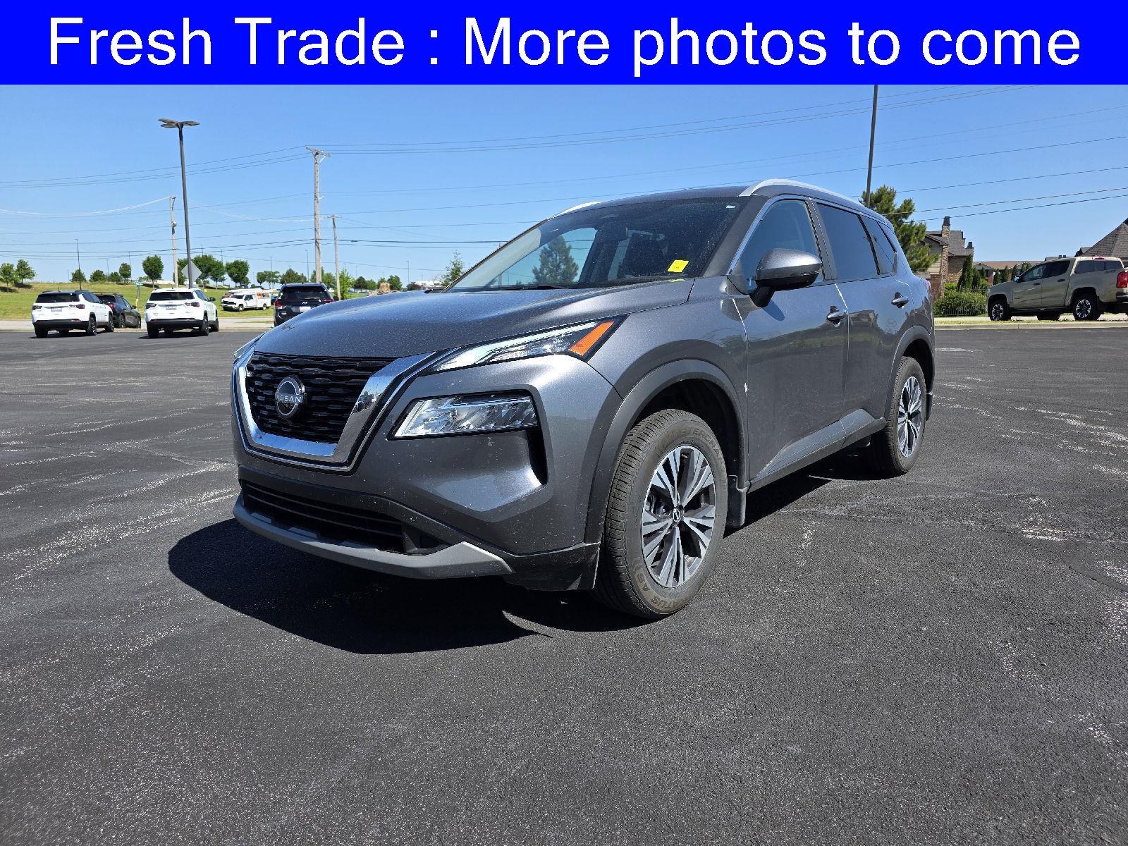 2022 Nissan Rogue SV AWD's photo