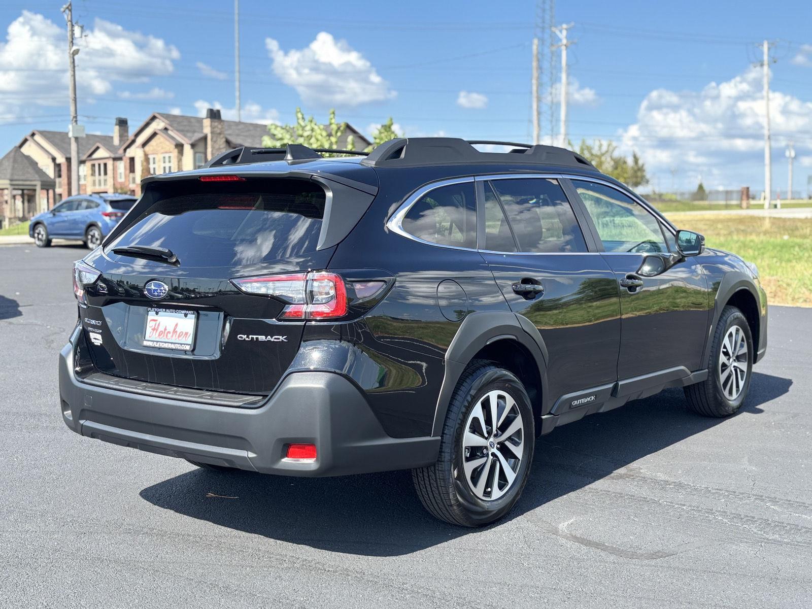 2025 Subaru Outback Premium photo 2