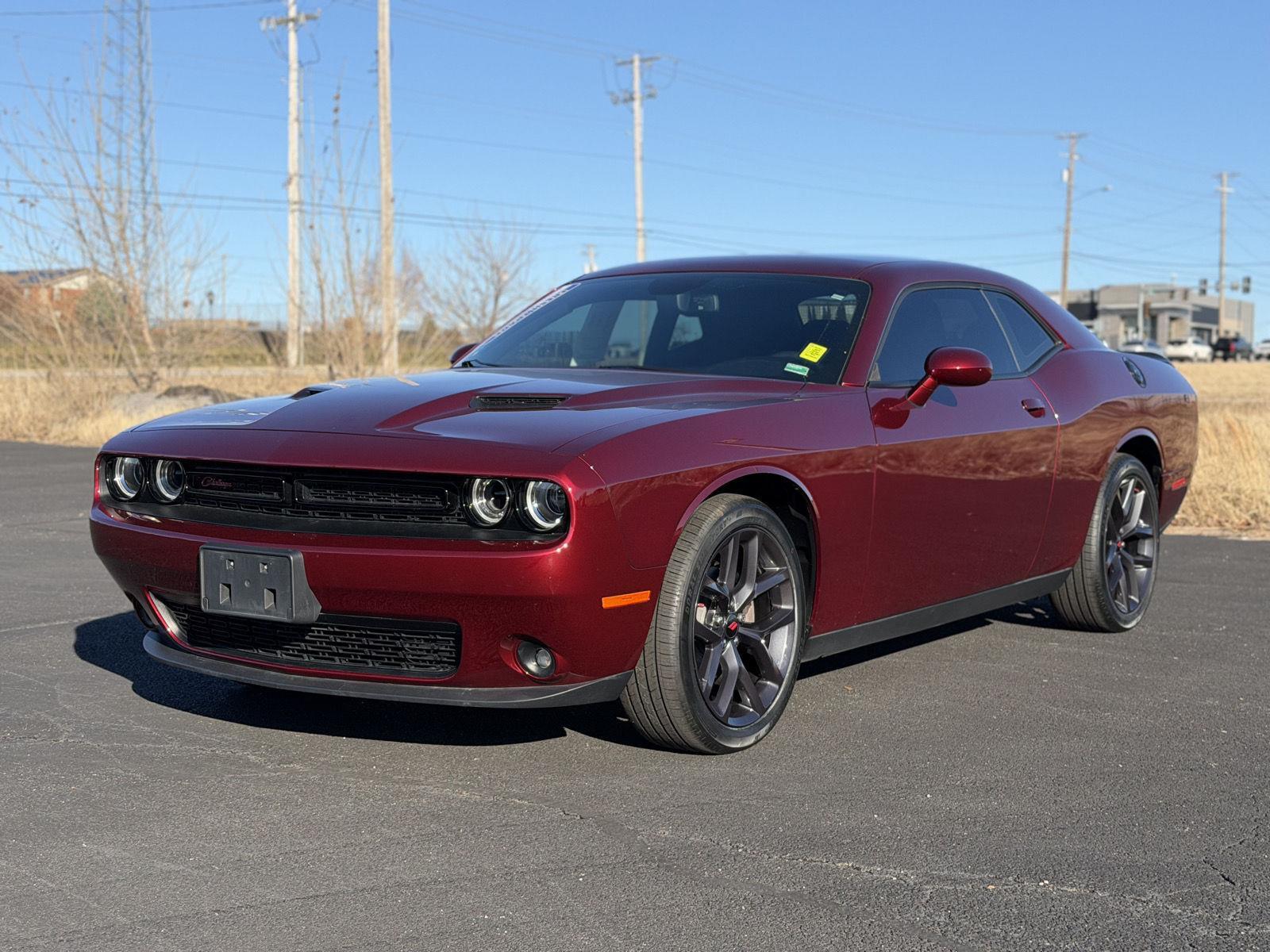 2019 Dodge Challenger SXT's photo