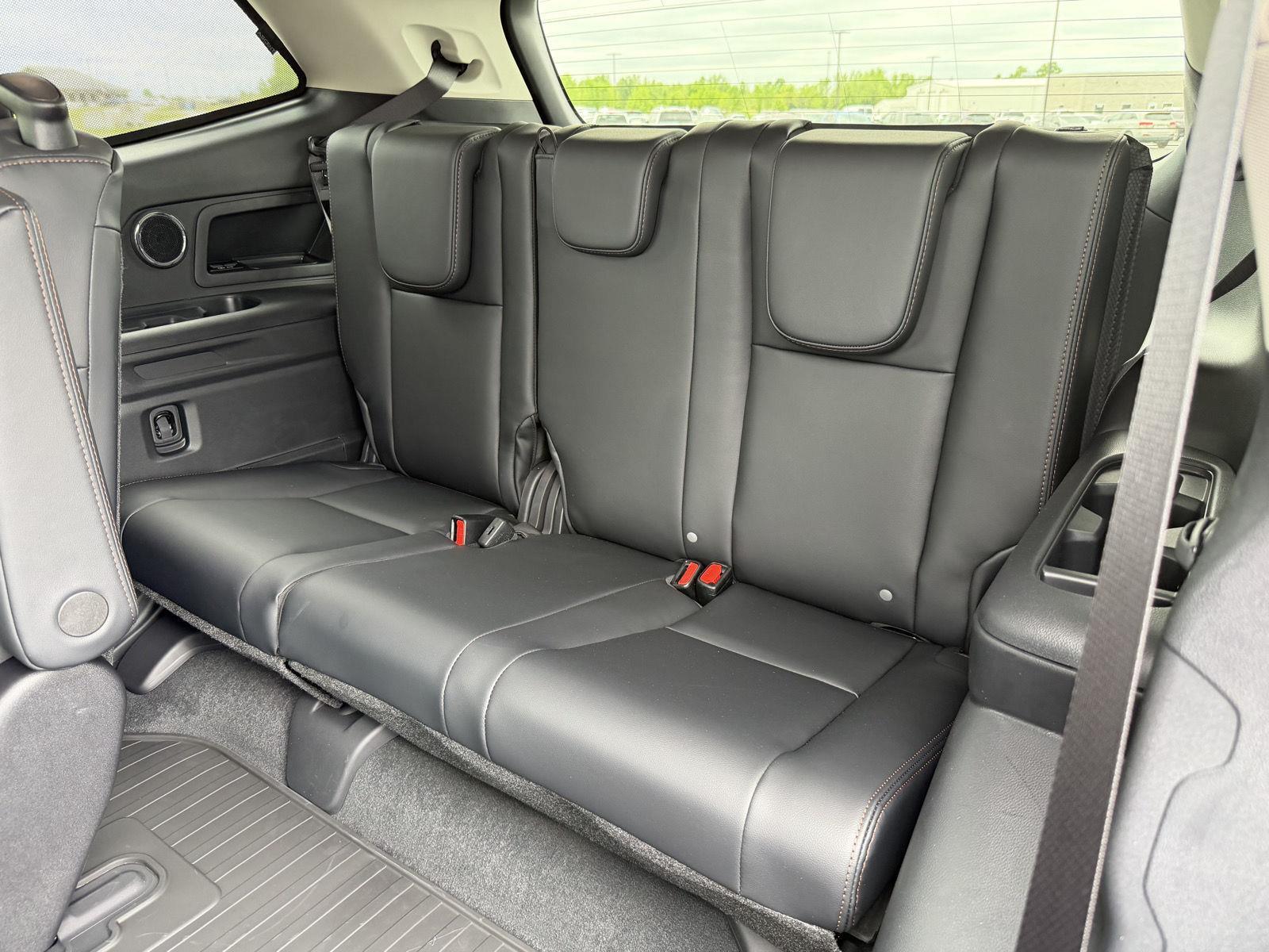 2026 Subaru Ascent Limited Bronze Edition - Photo 18