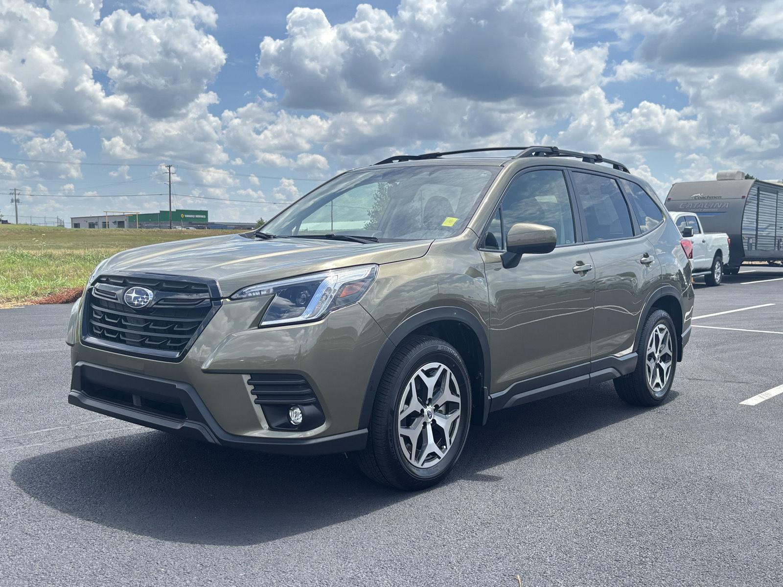 2024 Subaru Forester Premium