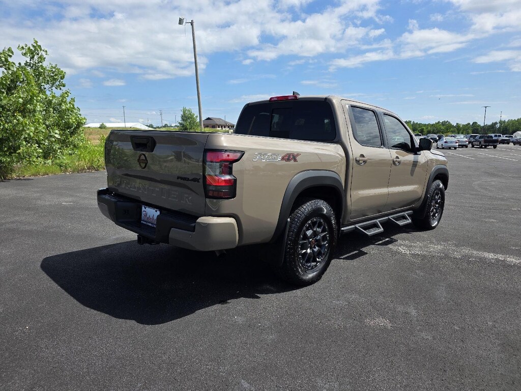 Used 2024 Nissan Frontier PRO-4X Truck