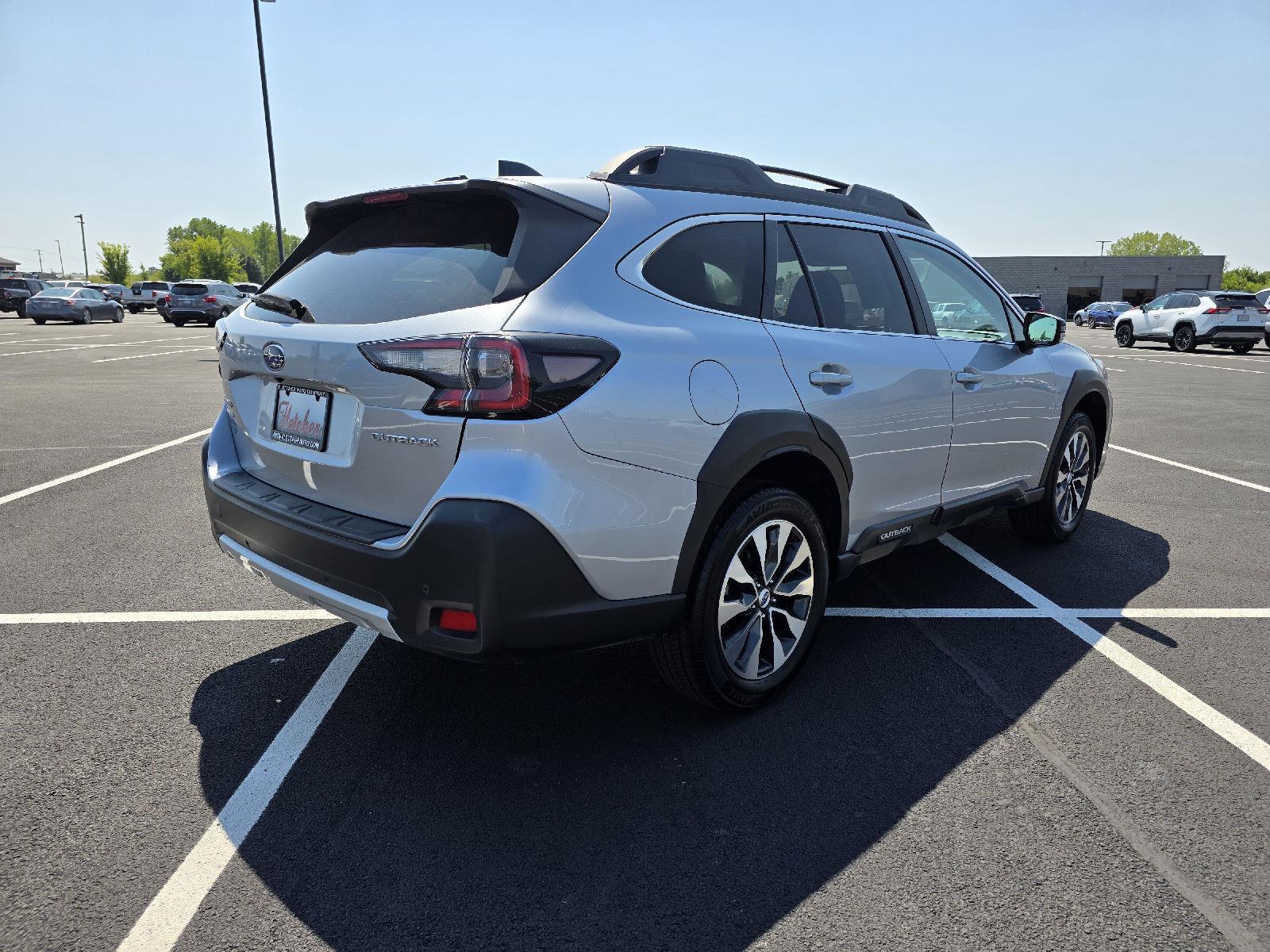 2024 Subaru Outback Limited photo 2