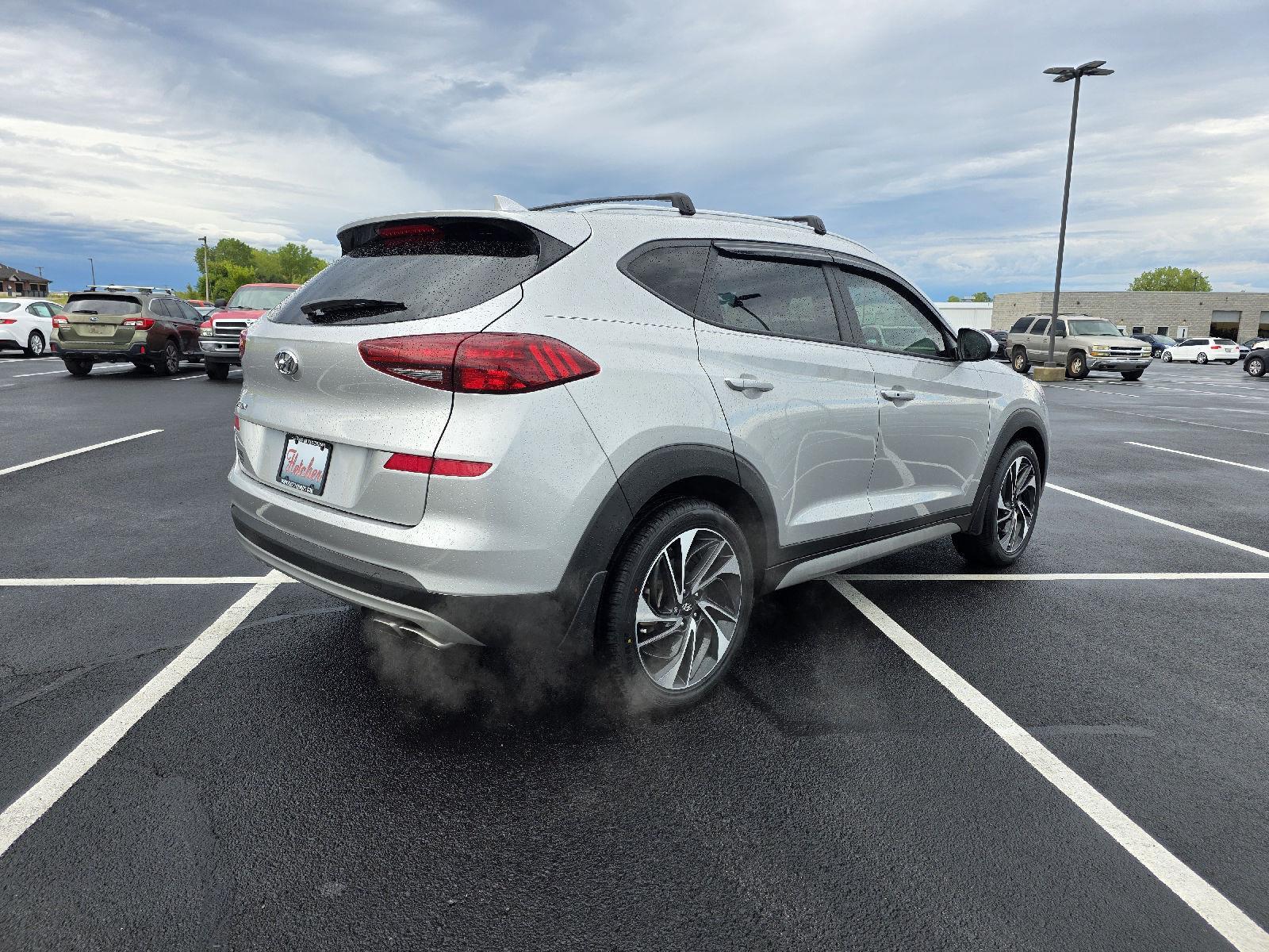2021 Hyundai Tucson Sport photo 2