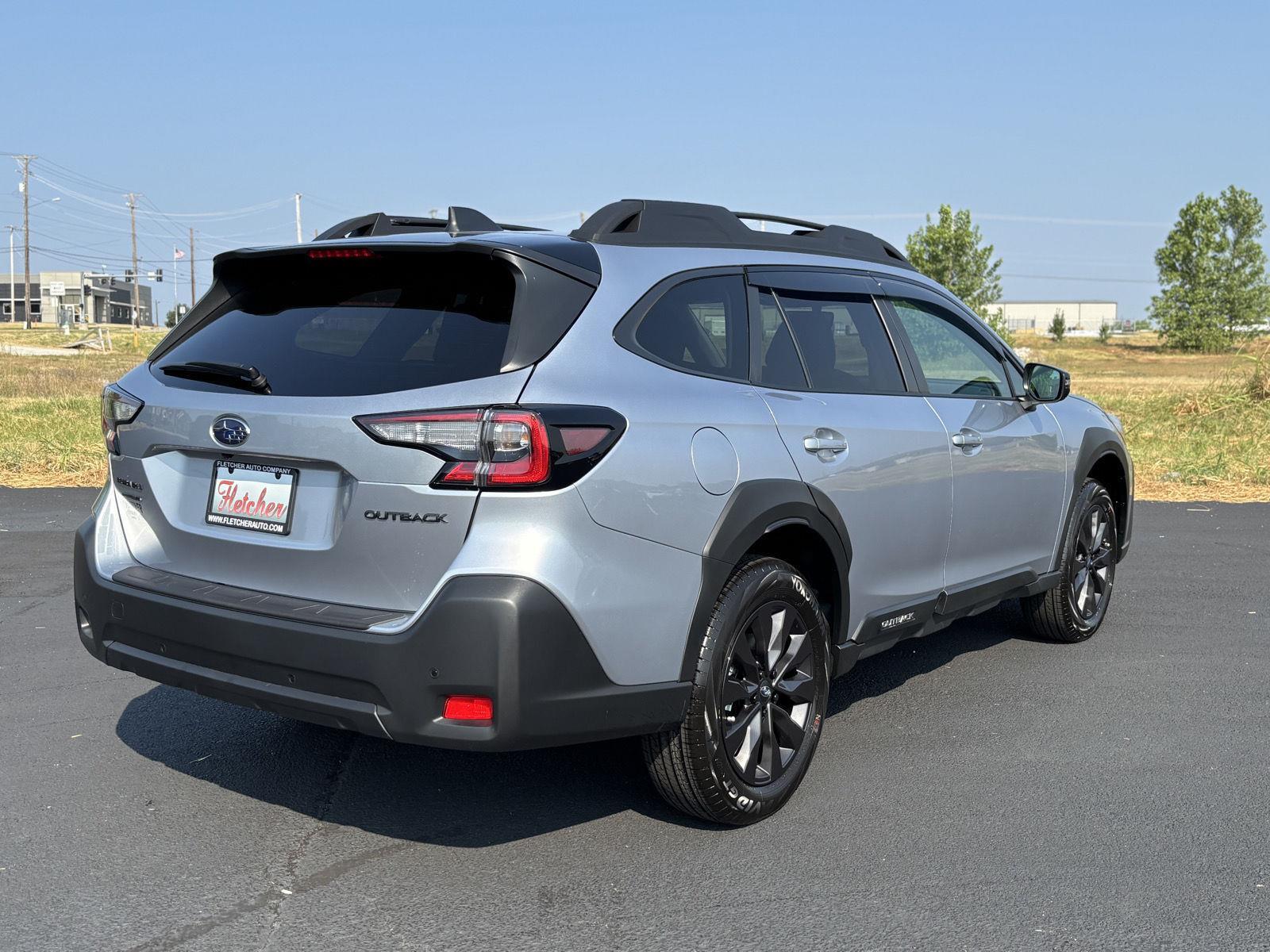 2025 Subaru Outback Onyx Edition photo 2