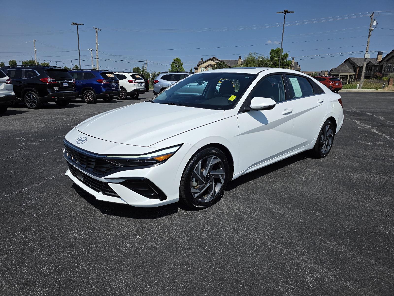  Hyundai Elantra