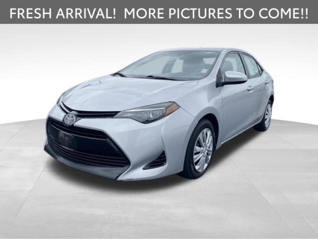 Used 2018 Toyota Corolla LE Sedan