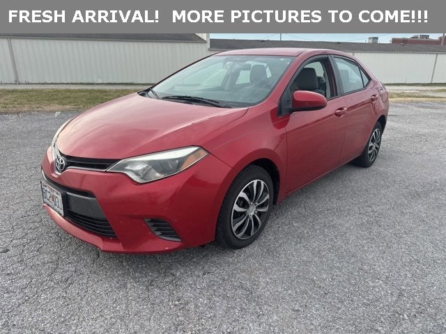 2016 Toyota Corolla LE's photo