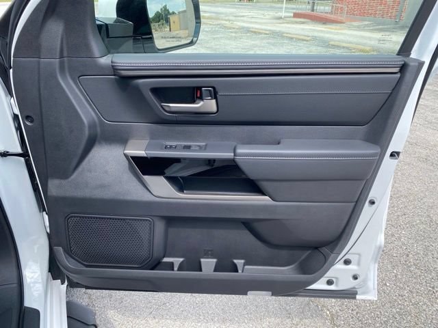 2026 Toyota Tundra Limited - Photo 22