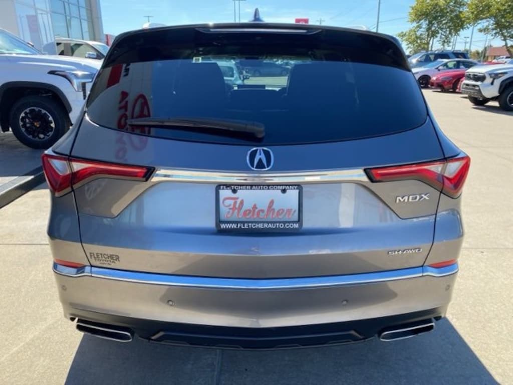 Used 2022 Acura MDX Advance SUV