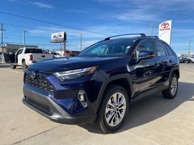 2025 Toyota RAV4 XLE Premium's photo