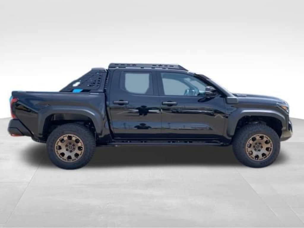New 2026 Toyota Tacoma i-FORCE MAX Trailhunter 4X4 DOUBLE CAB HV