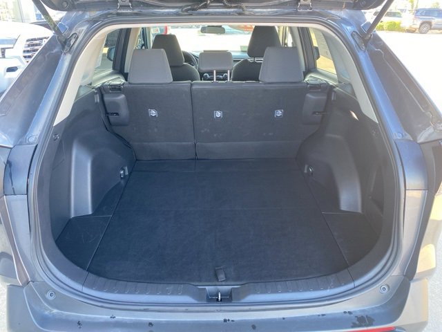 2024 Toyota RAV4 Hybrid XLE photo 2