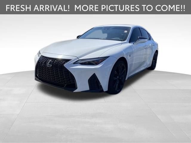 2023 Lexus IS
