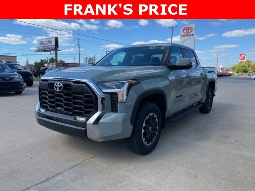 New 2026 Toyota Tundra SR5 SR5 CREWMAX 5.5