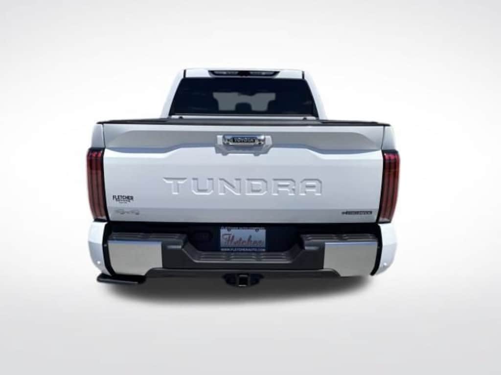 New 2026 Toyota Tundra i-FORCE MAX Limited LIMITED CREWMAX 5.5