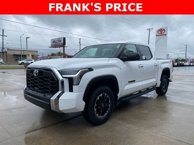 2026 Toyota Tundra SR5's photo