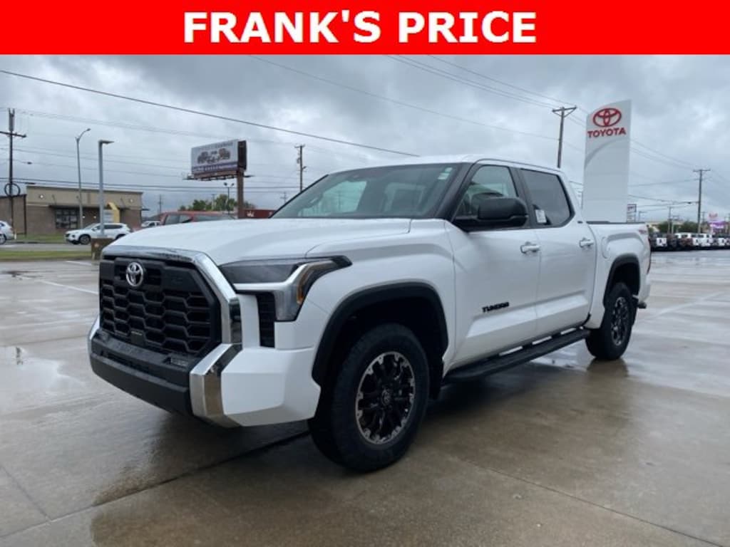 New 2026 Toyota Tundra SR5 SR5 CREWMAX 5.5