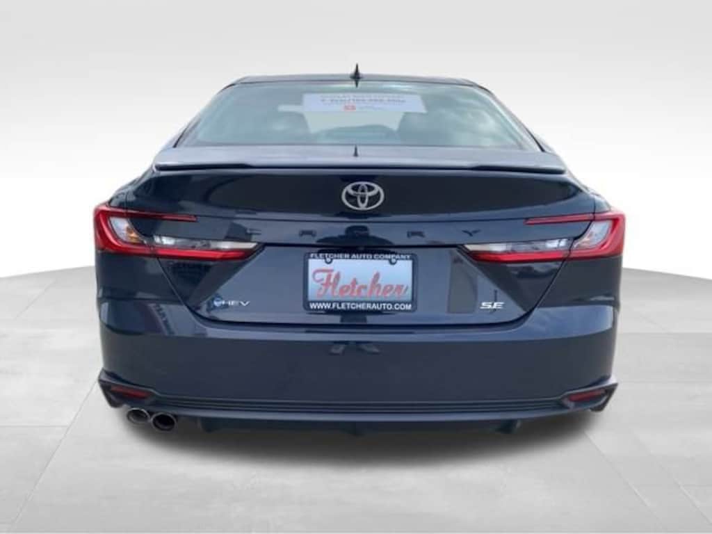 Certified 2025 Toyota Camry SE Sedan