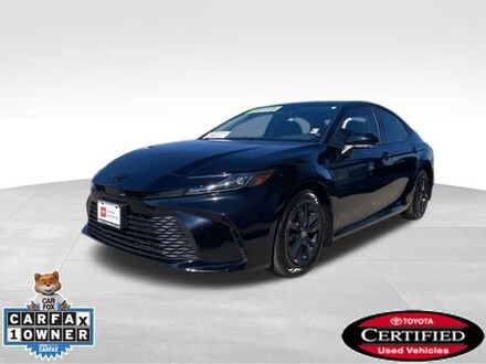 2025 Toyota Camry LE Sedan