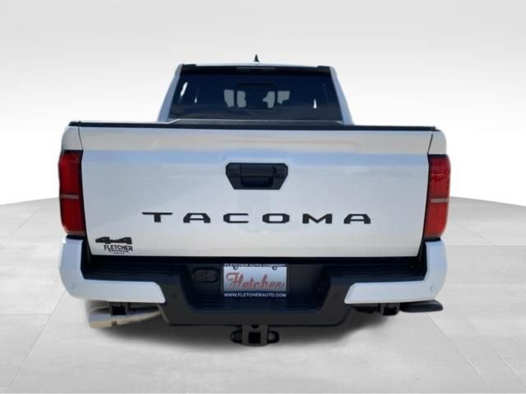 New 2026 Toyota Tacoma SR5 4X4 DOUBLE CAB