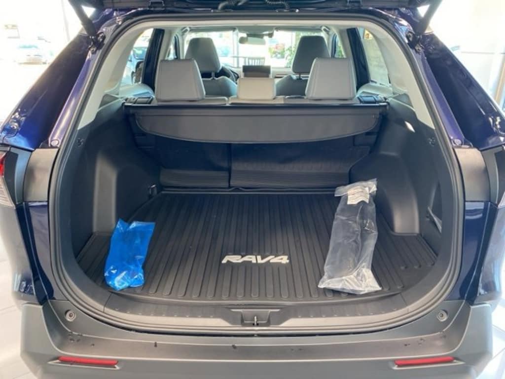 New 2025 Toyota RAV4 XLE Premium XLE PREM AWD SUV