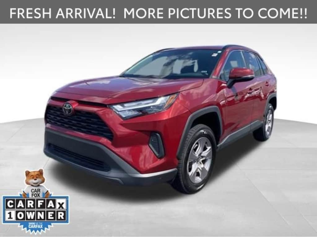 Used 2025 Toyota RAV4 XLE SUV