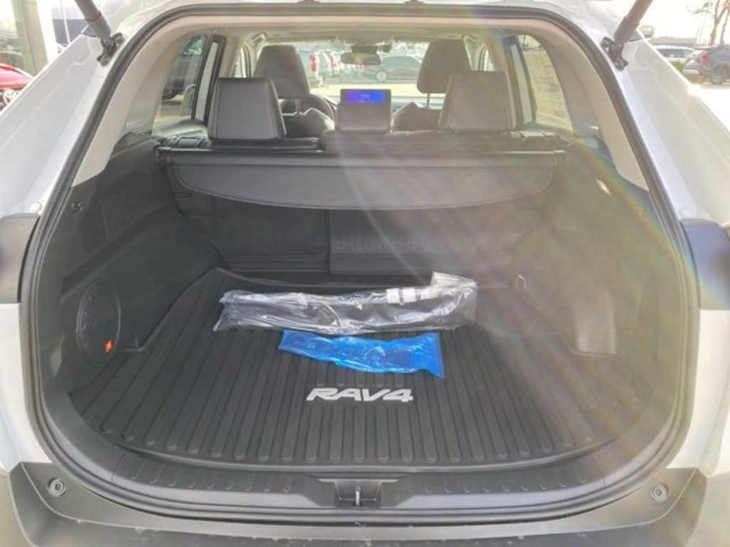 New 2025 Toyota RAV4 XLE Premium XLE PREM AWD SUV