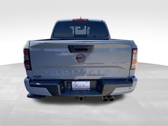 2022 Nissan Frontier PRO-4X - Photo 3