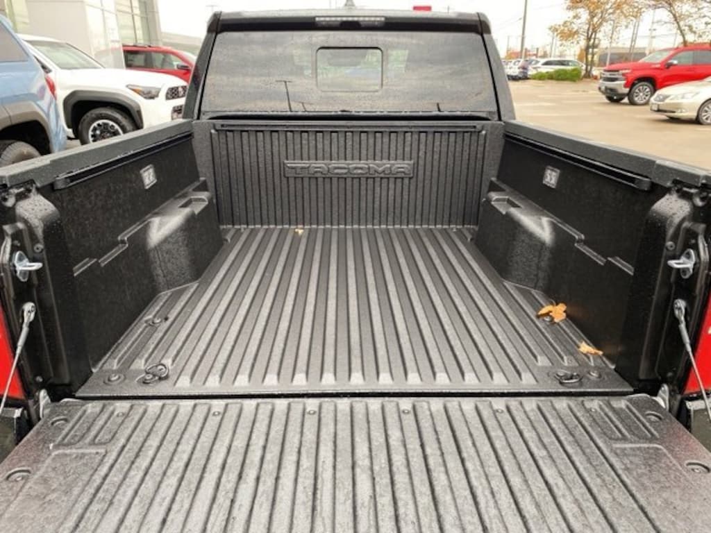 New 2025 Toyota Tacoma SR5 4X4 DOUBLE CAB