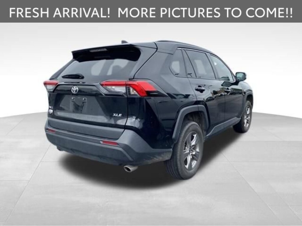 Used 2024 Toyota RAV4 XLE SUV