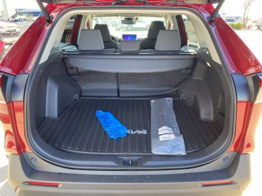 New 2025 Toyota RAV4 Hybrid XLE XLE AWD SUV