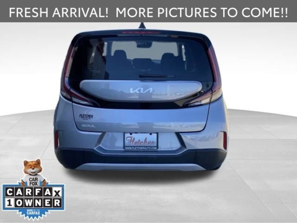 Used 2025 Kia Soul LX Hatchback
