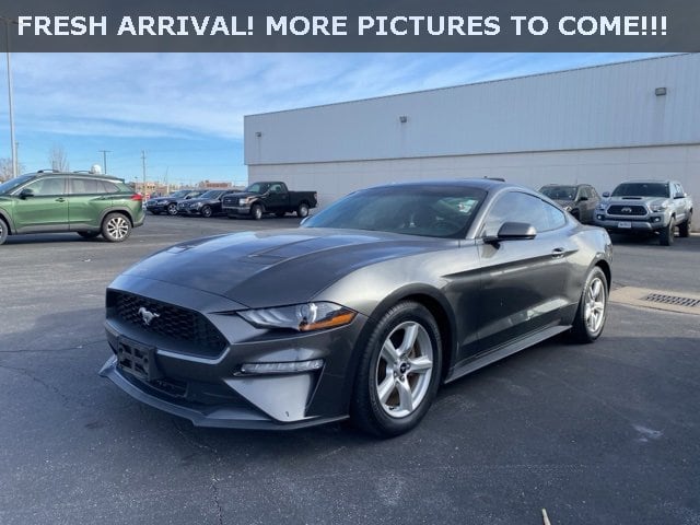 2018 Ford Mustang EcoBoost's photo