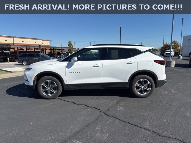 2023 Chevrolet Blazer 2LT photo 2