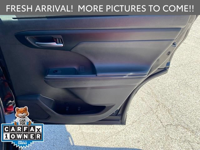 2025 Toyota Highlander 27
