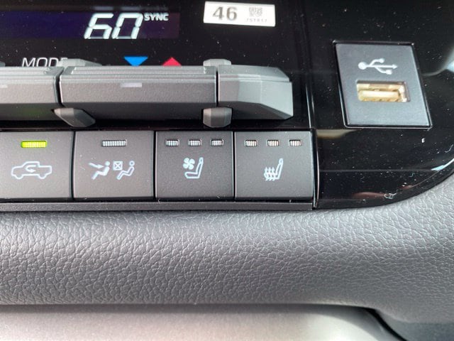 2026 Toyota Tundra Limited - Photo 13