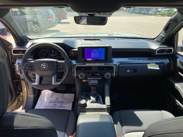 2026 Toyota Tacoma TRD Off Road - Photo 12