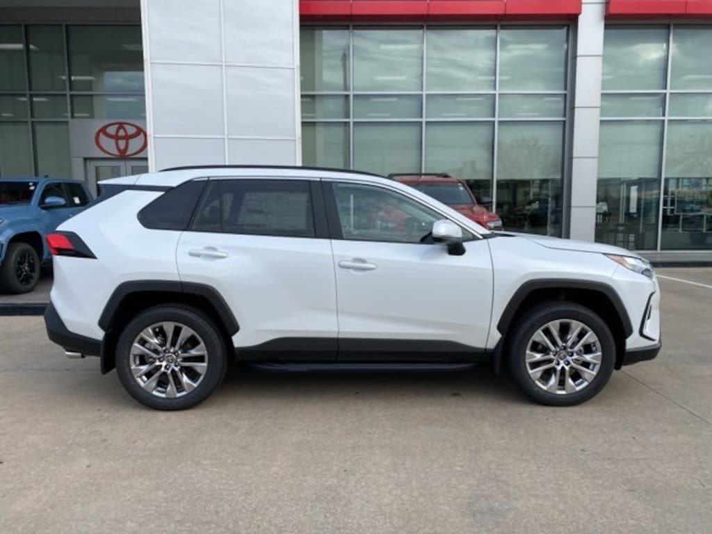 New 2025 Toyota RAV4 XLE Premium XLE PREM AWD SUV
