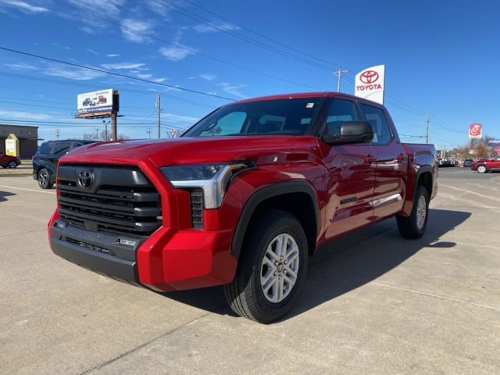 New 2026 Toyota Tundra SR5 SR5 CREWMAX 5.5