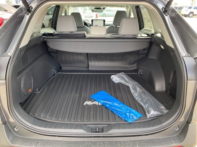 2025 Toyota RAV4 Limited photo 3