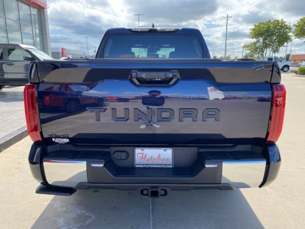 New 2026 Toyota Tundra SR5 SR5 CREWMAX 5.5