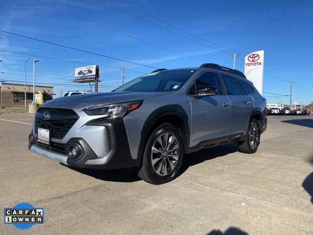 2023 Subaru Outback Limited's photo