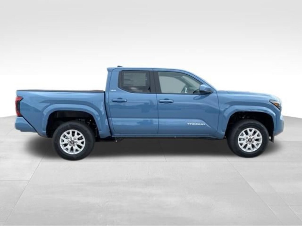 New 2026 Toyota Tacoma SR5 4X4 DOUBLE CAB