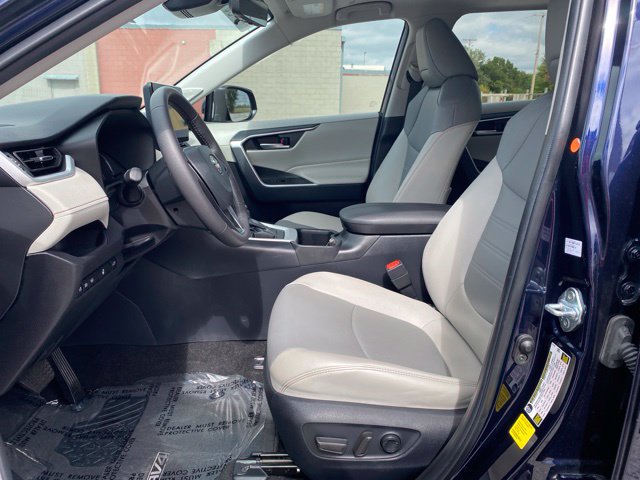 2024 Toyota RAV4 XLE Premium - Photo 15