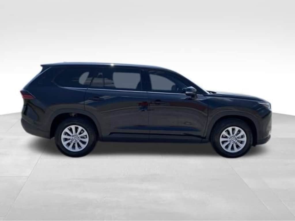 Used 2025 Toyota Grand Highlander XLE SUV