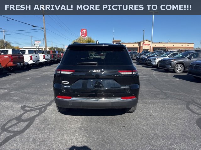 2025 Jeep Grand Cherokee Laredo photo 3