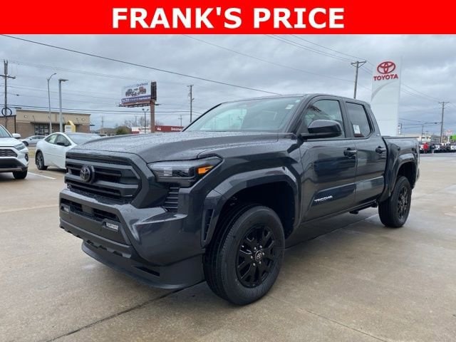 2025 Toyota Tacoma SR5's photo