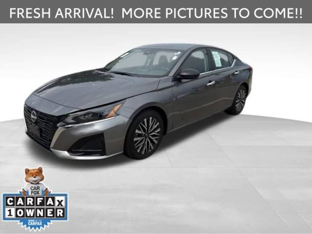 Used 2025 Nissan Altima 2.5 SV Sedan